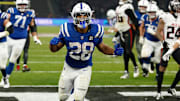  Jonathan Taylor scored three touchdowns in the Colts’ 31–25 win over the Falcons.