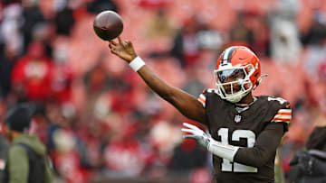 Cleveland Browns quarterback Shedeur Sanders warms up before the game against the San Francisco 49ers