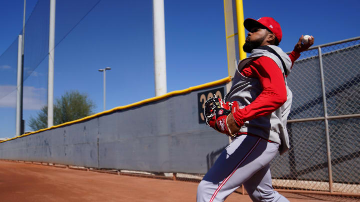 Feb 21, 2024; Goodyear, AZ, USA; Cincinnati Reds non-roster invitee outfielder Rece Hinds throws from right field during spring training workouts at Goodyear Ballpark. Mandatory Credit: Kareem Elgazzar-USA TODAY Sports