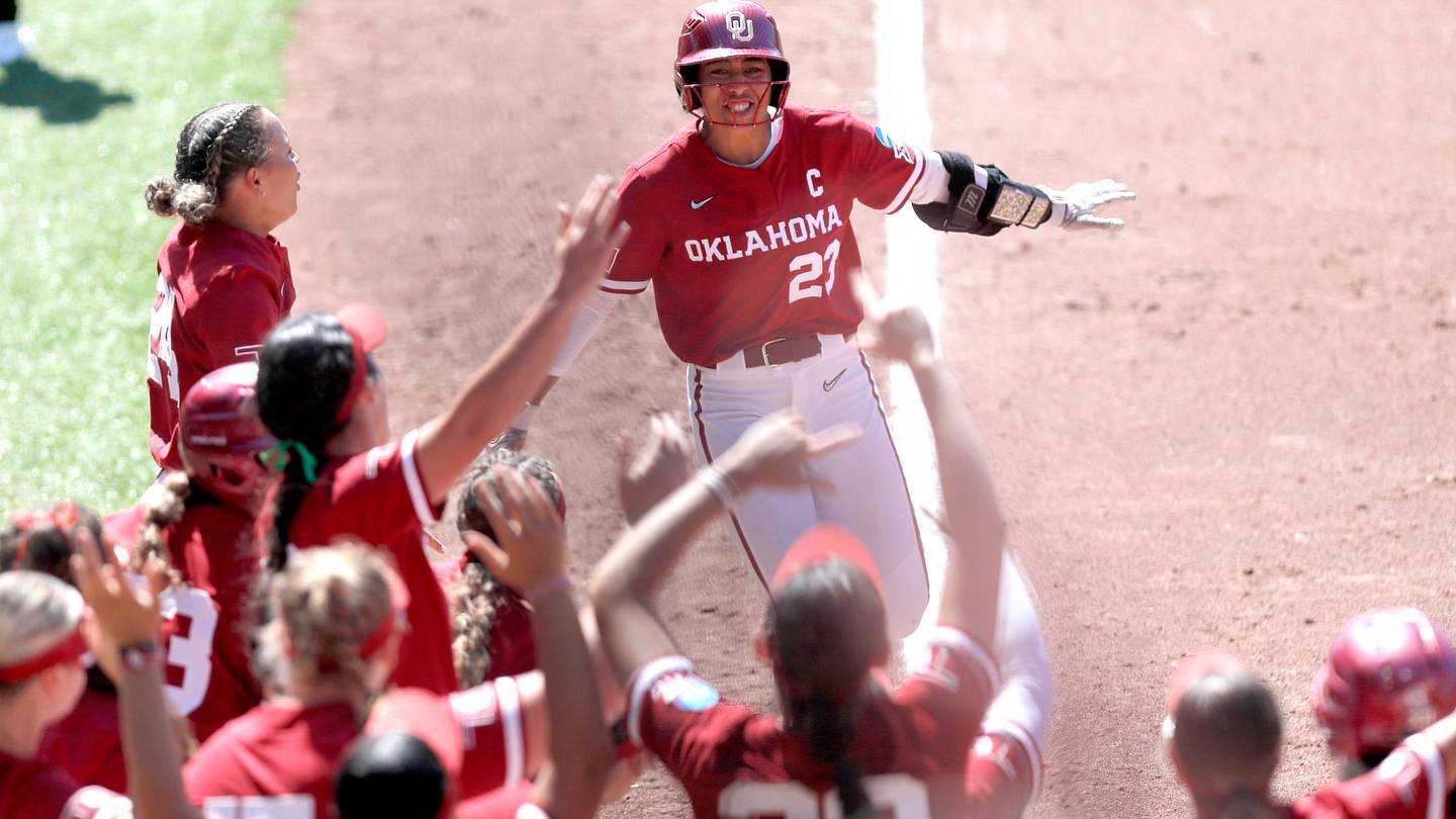 OU Softball: Oklahoma Tiare Jennings 'NeverThought' She Could Tie Lauren Chamberlain - Vimarsana News