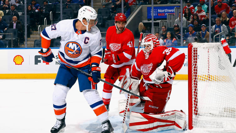 Detroit Red Wings v New York Islanders