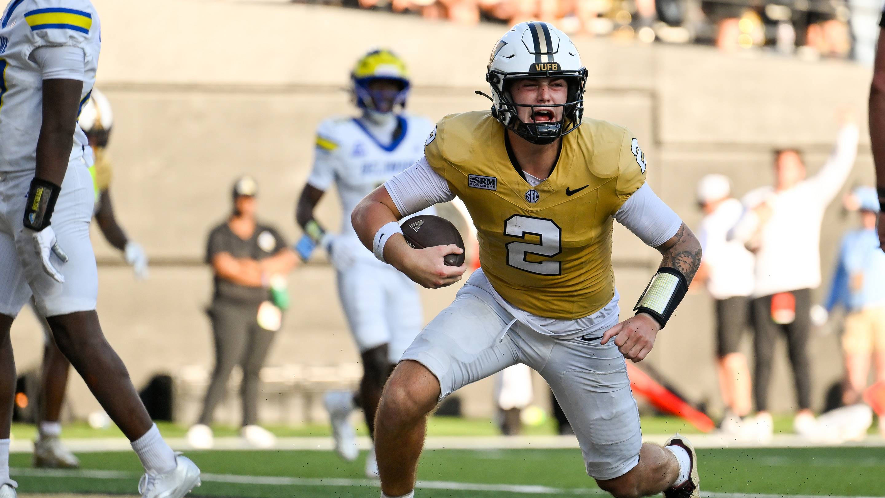 What Clark Lea Said About Jared Curtis’ Performance in Vanderbilt Football’s Win Over Delaware