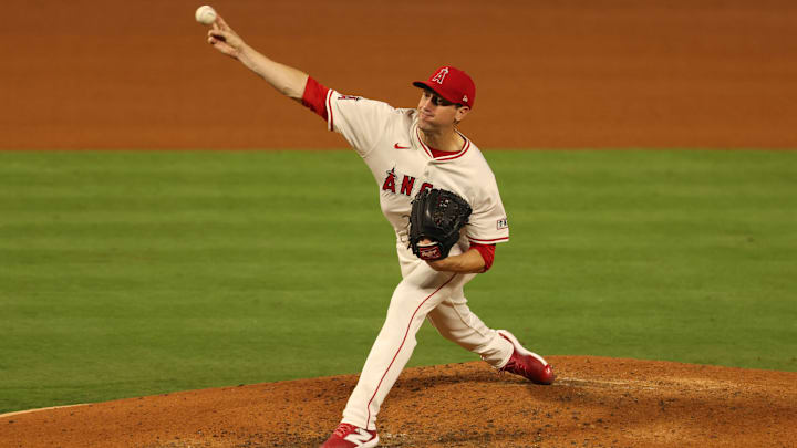 Chicago White Sox v Los Angeles Angels