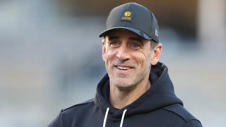 Pittsburgh Steelers quarterback Aaron Rodgers