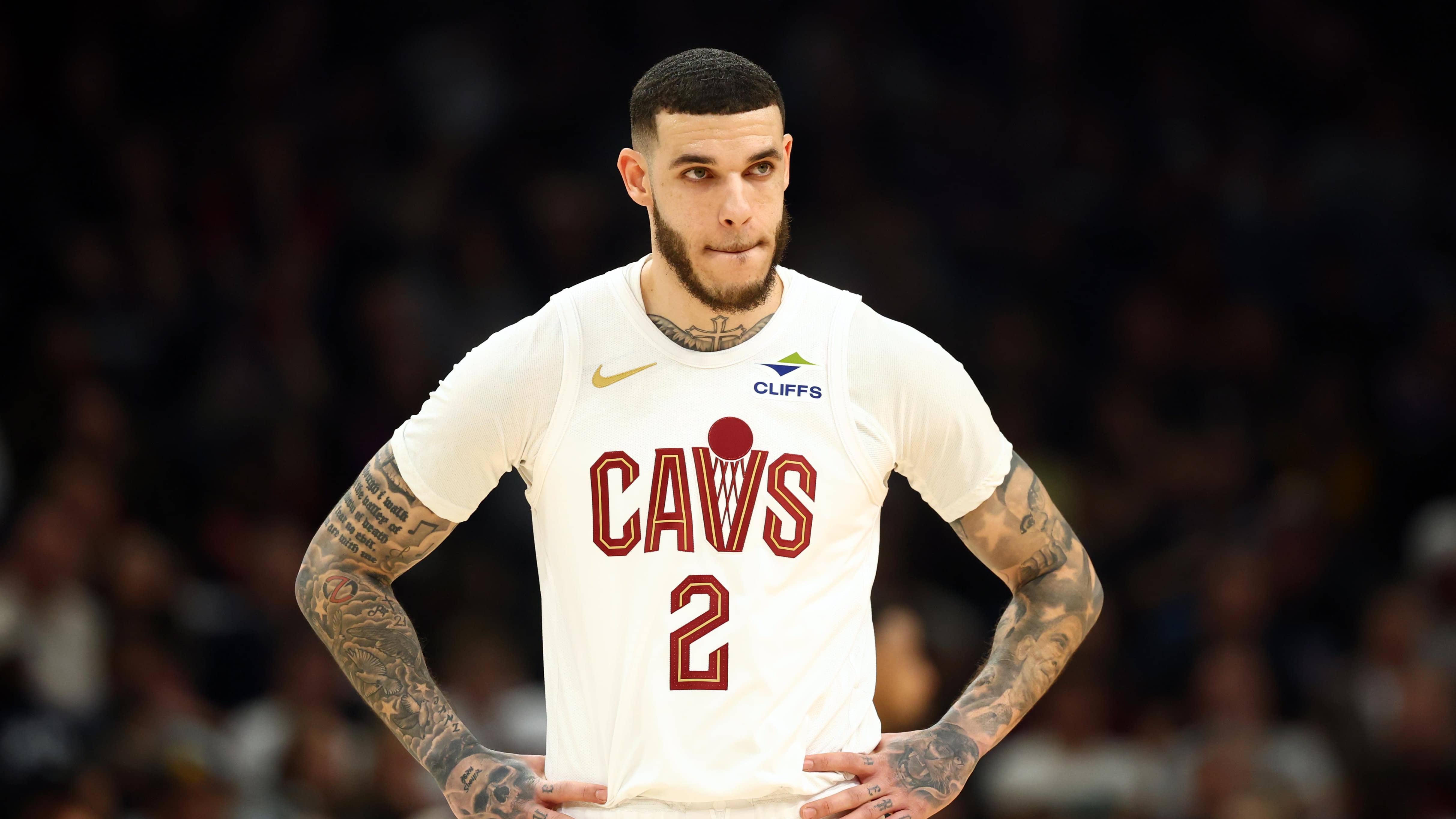 NBA Lonzo Ball 純銀 1トロイオンス カード 16枚限定ほか NBA Lonzo Ball 純銀 1トロイオンス カード 16枚限定ほか - メルカリ