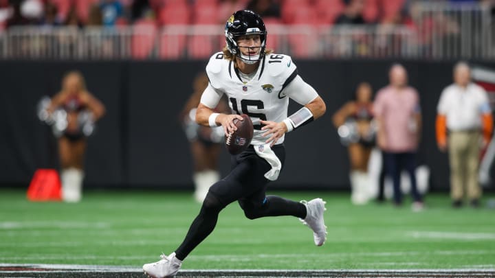 Aug 23, 2024; Atlanta, Georgia, USA; Jacksonville Jaguars quarterback Trevor Lawrence (16) looks for an open receiver against the Atlanta Falcons in the first quarter at Mercedes-Benz Stadium. Mandatory Credit: Brett Davis-USA TODAY Sports