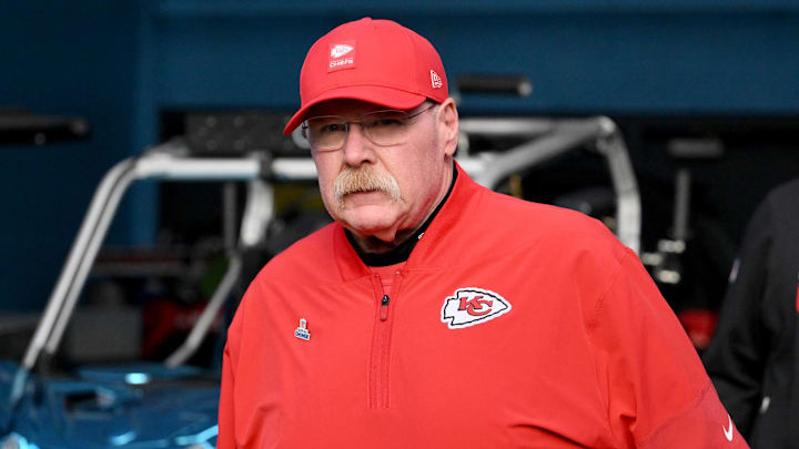 The Chiefs announced the franchise’s plans to move to Kansas