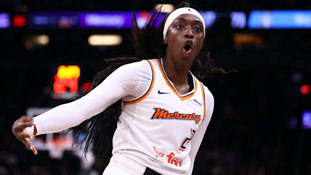 On Thursday night, Kahleah Copper recorded 28 points against her former team, the Chicago Sky. 