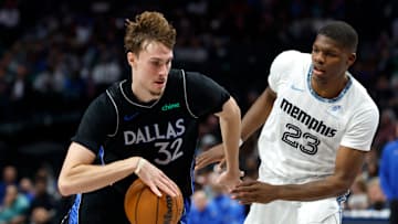 Memphis Grizzlies v Dallas Mavericks