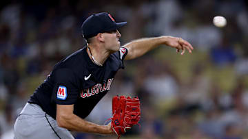 Cleveland Guardians v Los Angeles Dodgers