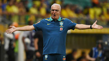 Dorival Júnior teve sua saída comunicada nesta sexta-feira (28)