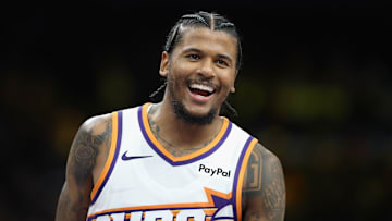 Los Angeles Clippers v Phoenix Suns