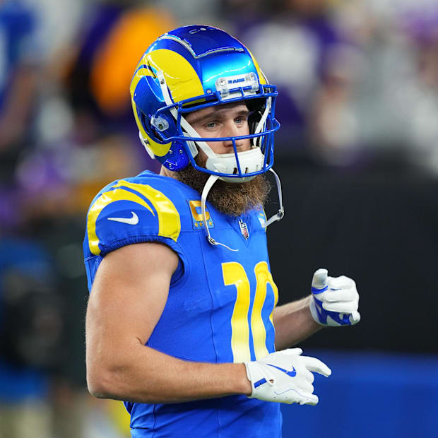 Los Angeles Rams wide receiver Cooper Kupp (10) 