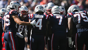 Miami Dolphins v New England Patriots