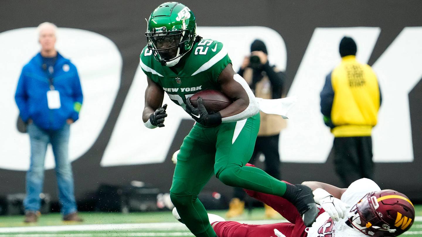 4 intriguing position battles for NY Jets in 2024 OTAs - Vimarsana News