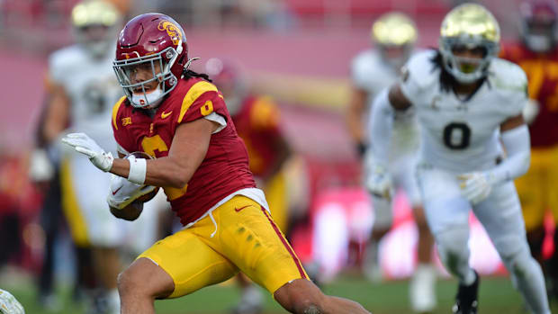 Nov 30, 2024; Los Angeles, California, USA; Southern California Trojans wide receiver Makai Lemon (6) during the second half
