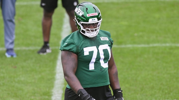 NY Jets right tackle Armand Membou