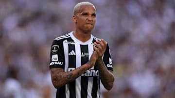 Deyverson pode trocar o Atlético-MG pelo Fortaleza