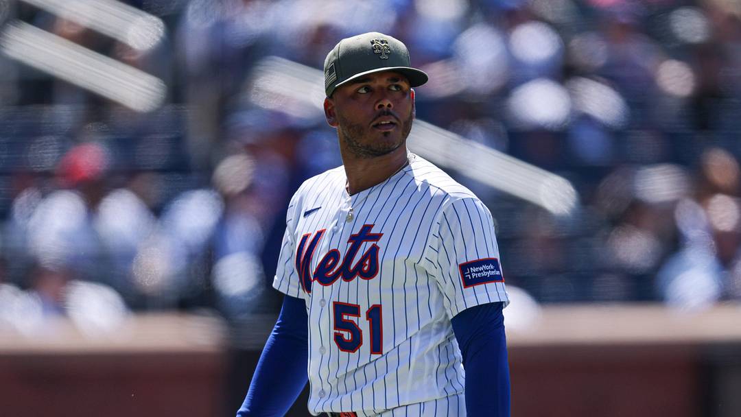 May 17, 2026; New York City, New York, USA; New York Mets pitcher Freddy Peralta (51) walks off the field after being relieved during the sixth inning against the New York Yankees at Citi Field. Mandatory Credit: Vincent Carchietta-Imagn Images