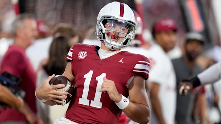 Oklahoma Sooners quarterback Jackson Arnold (11) steps out after running during a college football game between the University of Oklahoma Sooners (OU) and the Houston Cougars at Gaylord Family – Oklahoma Memorial Stadium in Norman, Okla., Saturday, Sept. 7, 2024.