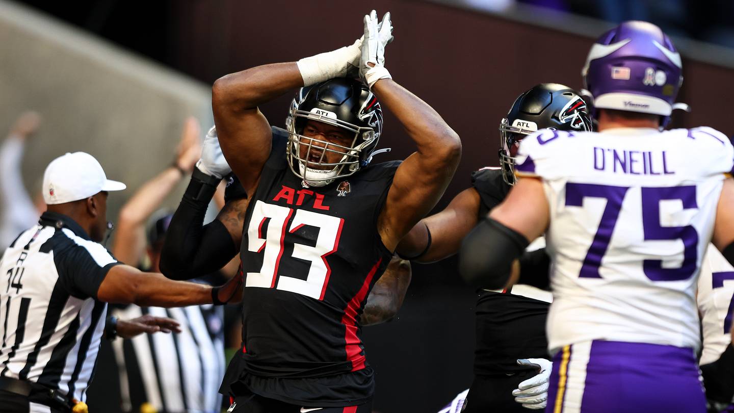 A surprise free agent that the Tennessee Titans should sign - Vimarsana News