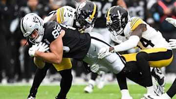 Pittsburgh Steelers v Las Vegas Raiders
