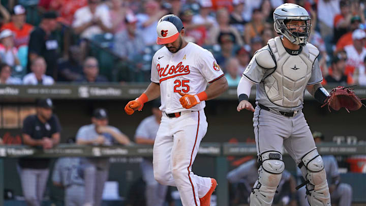 Baltimore Orioles designated hitter Anthony Santander (25) scores during the sixth inning on a double by outfielder Cedric Mullins (not shown) against the Chicago White Sox at Oriole Park at Camden Yards on Sept 2.