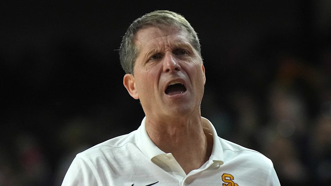 Feb 15, 2025; Los Angeles, California, USA; Southern California Trojans head coach Eric Musselman reacts against the Minnesota Golden Gophers in the second half at Galen Center. Mandatory Credit: Kirby Lee-Imagn Images