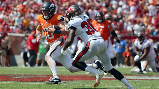 Denver Broncos quarterback Bo Nix