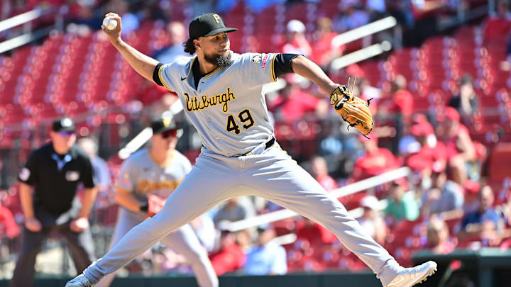 Pittsburgh Pirates Reliever Returns From Paternity List
