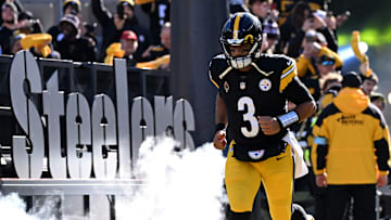 Cleveland Browns v Pittsburgh Steelers