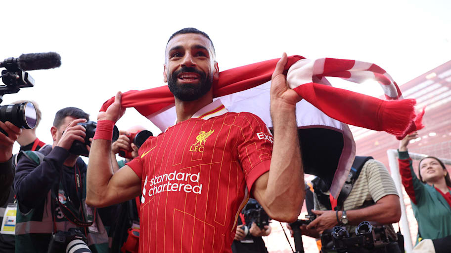 Mohamed Salah was asked at the 2025 PFA awards ceremony whether he thought the new Liverpool squad was better than last year's Premier League title-winning squad. | Phil Noble/Reuters via Imagn Images