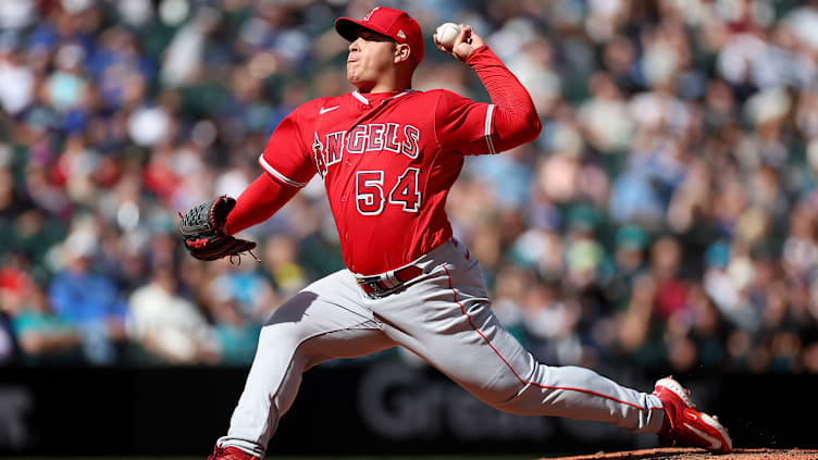 Los Angeles Angels v Seattle Mariners