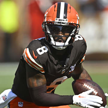 Oct 1, 2023; Cleveland, Ohio, USA; Cleveland Browns wide receiver Elijah Moore (8) runs with the ball in the first quarter against the Baltimore Ravens at Cleveland Browns Stadium. Mandatory Credit: David Richard-Imagn Images