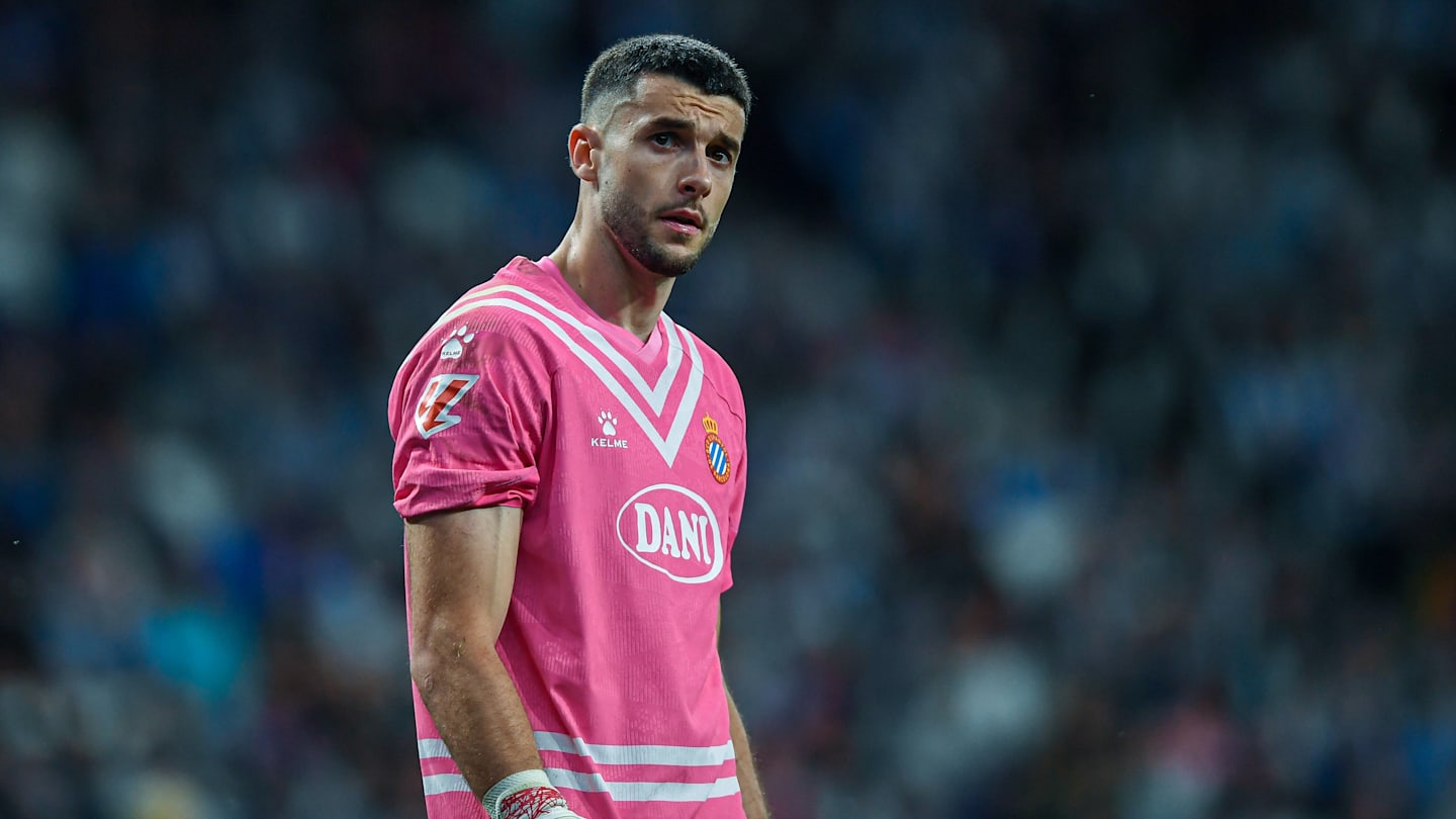 Barcelona Seeks €25m Espanyol Goalkeeper García Amid Premier League Interest
