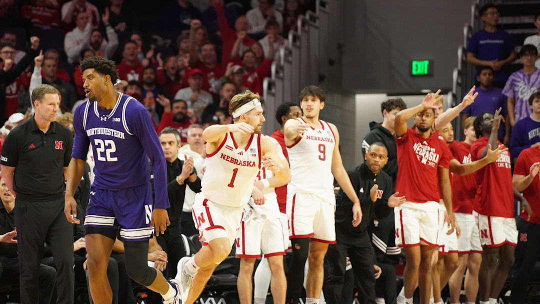  Cornhuskers guard Sam Hoiberg (1) 