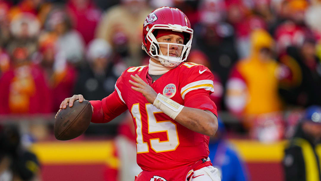 Dec 14, 2025; Kansas City, Missouri, USA; Kansas City Chiefs quarterback Patrick Mahomes (15) throws a pass during the second half against the Los Angeles Chargers at GEHA Field at Arrowhead Stadium. Mandatory Credit: Jay Biggerstaff-Imagn Images Dec 14, 2025; Kansas City, Missouri, USA; Kansas City Chiefs quarterback Patrick Mahomes (15) throws a pass during the second half against the Los Angeles Chargers at GEHA Field at Arrowhead Stadium. Mandatory Credit: Jay Biggerstaff-Imagn Images
