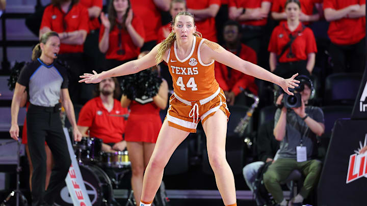 Taylor Jones, Texas v Georgia