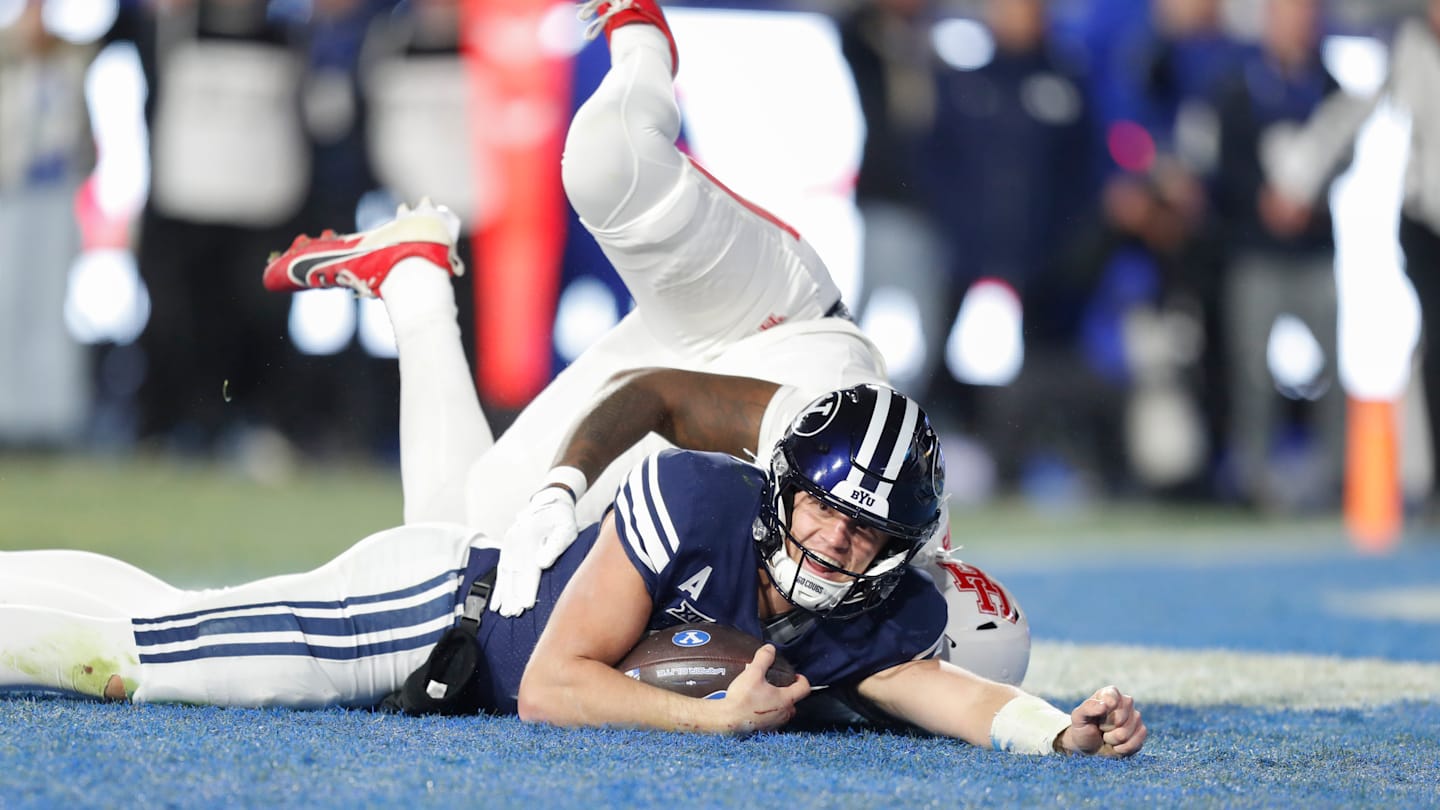 BYU 対ヒューストンの総括: クーガーズがずさんなプレーを乗り越えて 10 回目の勝利へ