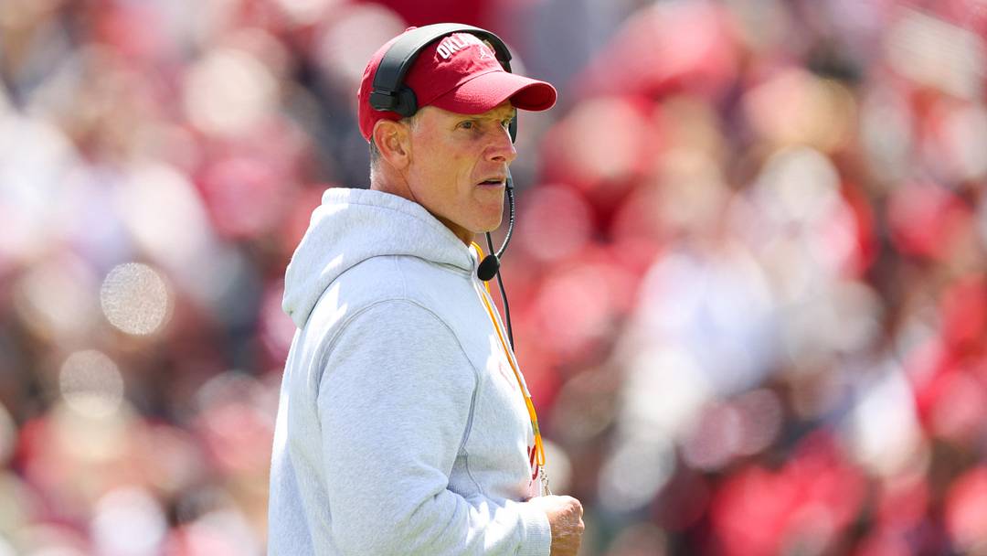 Apr 18, 2026; Norman, OK, USA; Oklahoma Sooners head coach Brent Venables watches during the Oklahoma Spring Game at Gaylord Family Memorial Stadium. Mandatory Credit: Kevin Jairaj-Imagn Images Apr 18, 2026; Norman, OK, USA; Oklahoma Sooners head coach Brent Venables watches during the Oklahoma Spring Game at Gaylord Family Memorial Stadium. Mandatory Credit: Kevin Jairaj-Imagn Images