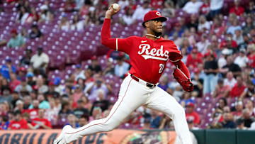 Cincinnati Reds pitcher Hunter Greene (21) delivers a pitch in the first inning of a MLB game between the Cincinnati Reds and Chicago Cubs, Thursday, Sept. 18, 2025, at Great American Ball Park in downtown Cincinnati.