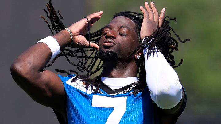 Jacksonville Jaguars wide receiver Brian Thomas Jr. (7) flips his hair during the third day of minicamp at the Miller Electric Center, Thursday, June 11, 2026, in Jacksonville, Fla.