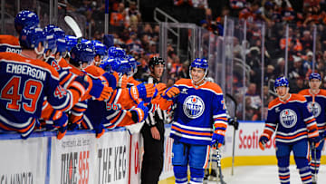 Winnipeg Jets v Edmonton Oilers