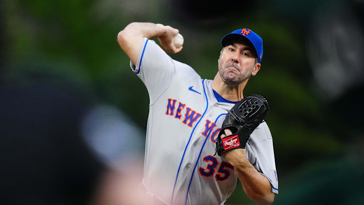 May 27, 2023; Denver, Colorado, USA; New York Mets starting pitcher Justin Verlander (35) delivers