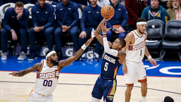Phoenix Suns v New Orleans Pelicans