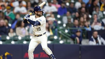 Houston Astros v Milwaukee Brewers
