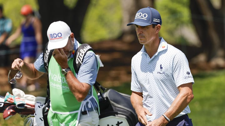 Billy Horschel hit an unreal lefty shot as he chases down the Valspar Championship lead. Billy Horschel hit an unreal lefty shot as he chases down the Valspar Championship lead.