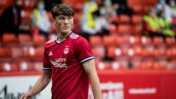 Calvin Ramsay avec Aberdeen, son club formateur