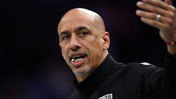 Phoenix Suns v Sacramento Kings