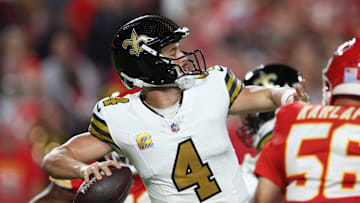 Saints' starting QB Derek Carr is expected to play Sunday at Carolina after missing last three games with oblique injury.